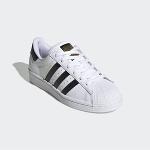 Adidas Superstar